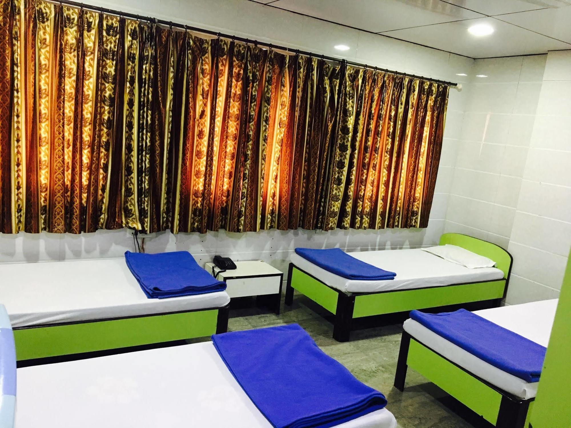 Bismillah 3* Mumbai (Bombay)